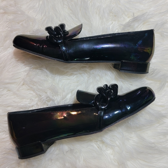 Diana Broussard Patent Leather Oil Slick Black Oversized Chain Loafer Fl… - Picture 5 of 7